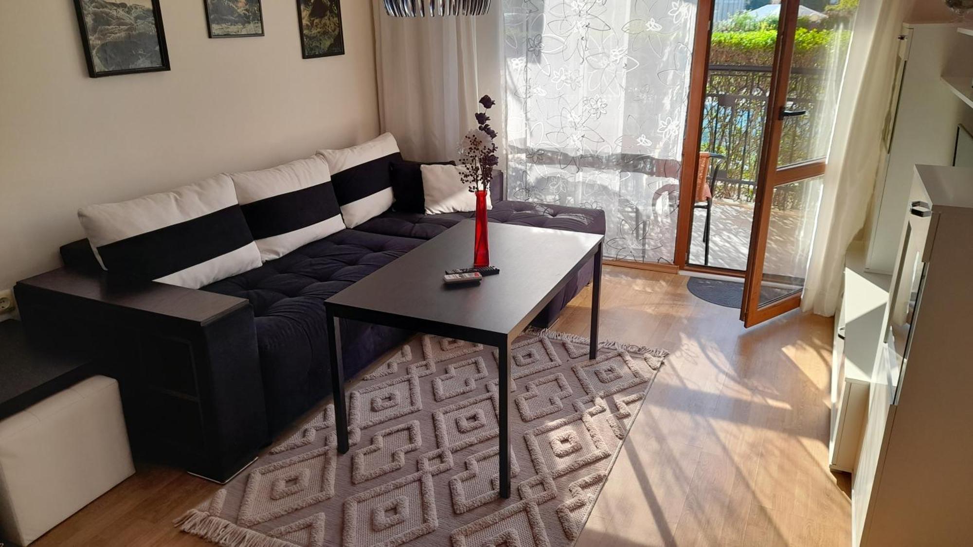 Alex Deluxe Apartments Слънчев бряг Екстериор снимка