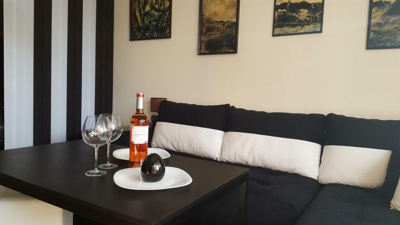 Alex Deluxe Apartments Слънчев бряг Екстериор снимка
